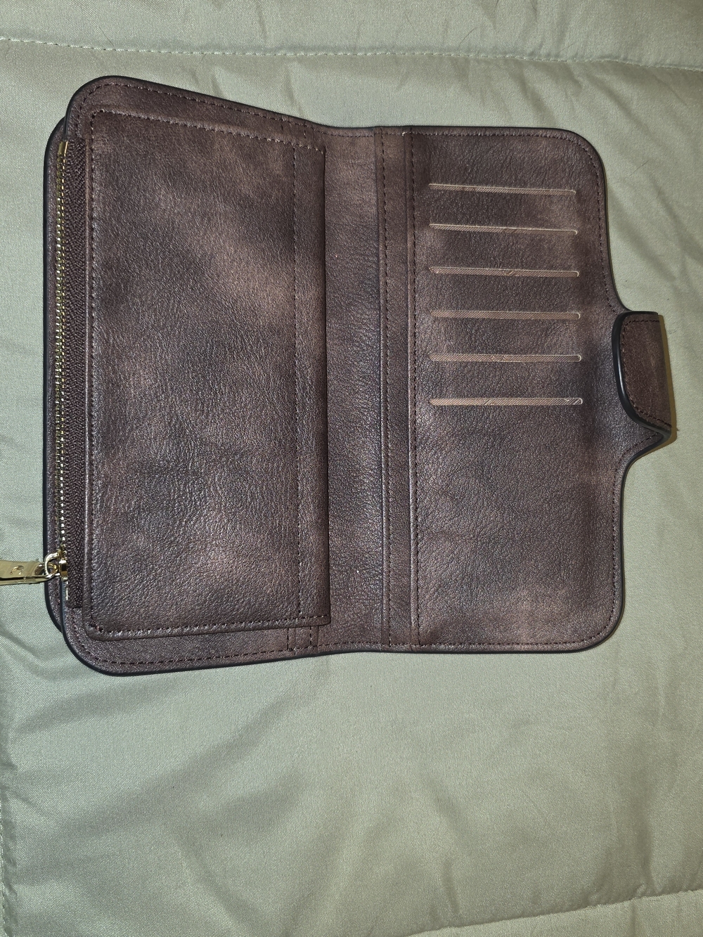 Women's Brown Leather Wallet Organizer with Zip and Card Slots